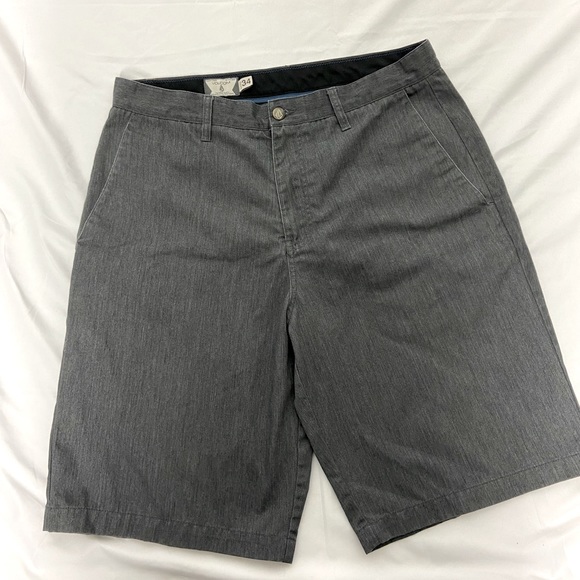Volcom Light Gray Shorts - Picture 1 of 3